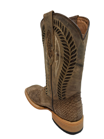 Ranchers Python Antique Saddle